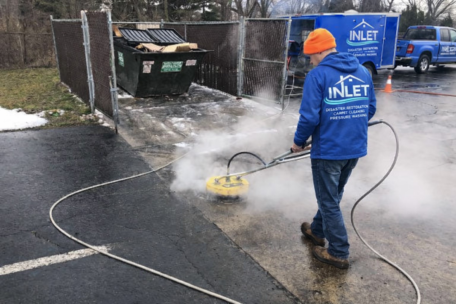 Commercial building pressure washing in Virginia Beach